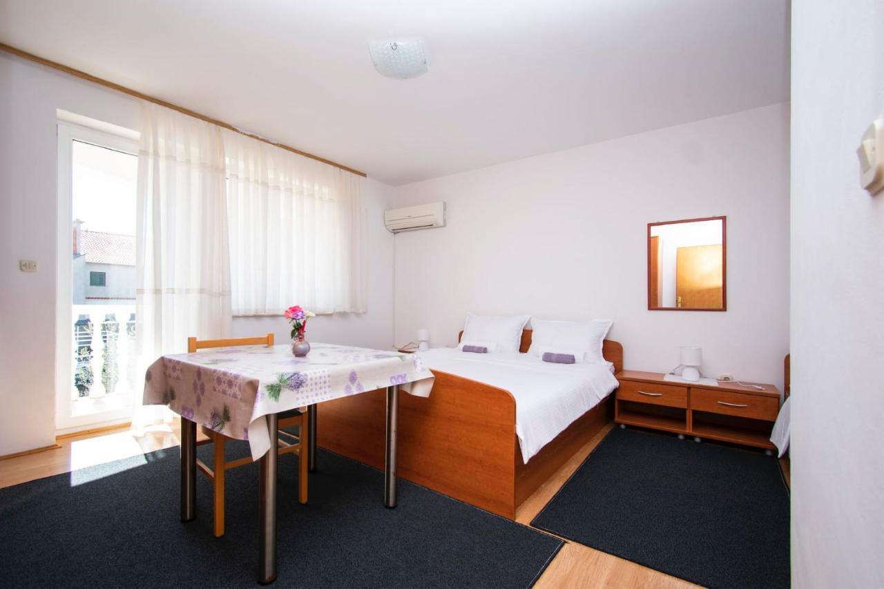 Family Holiday Apartments Lucia Βόντιτσε Εξωτερικό φωτογραφία