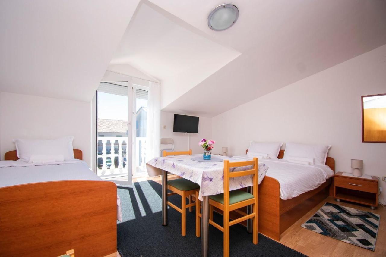 Family Holiday Apartments Lucia Βόντιτσε Εξωτερικό φωτογραφία