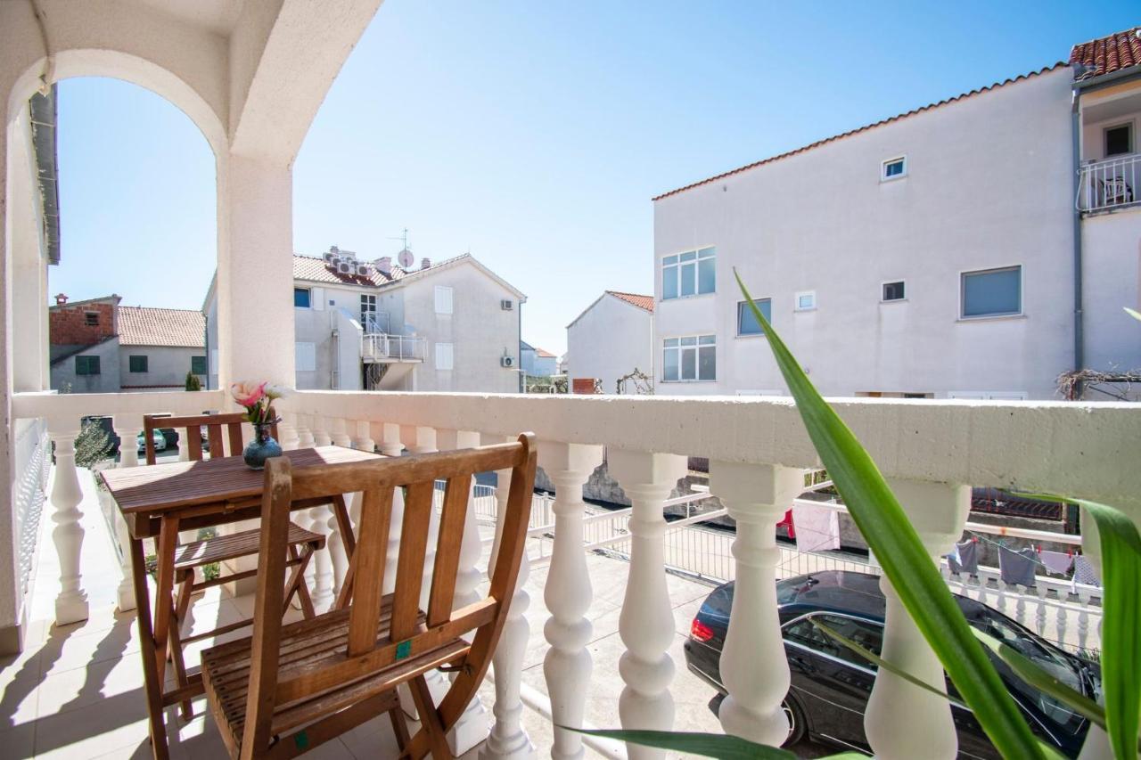Family Holiday Apartments Lucia Βόντιτσε Εξωτερικό φωτογραφία
