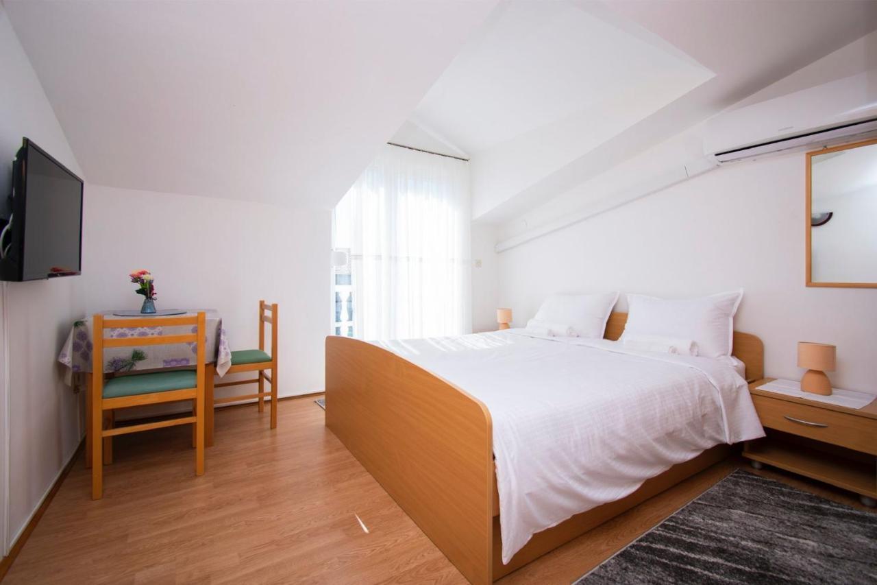 Family Holiday Apartments Lucia Βόντιτσε Εξωτερικό φωτογραφία
