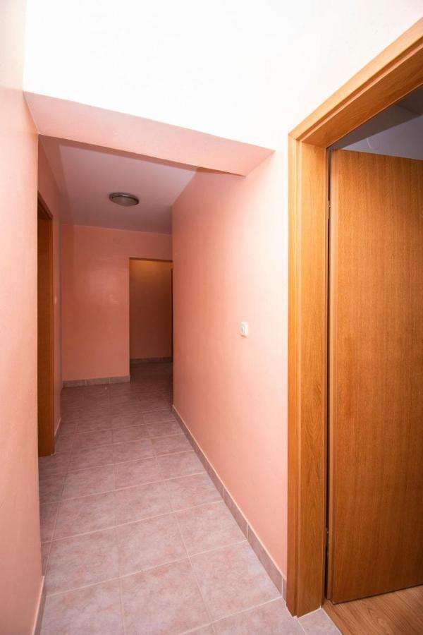 Family Holiday Apartments Lucia Βόντιτσε Εξωτερικό φωτογραφία